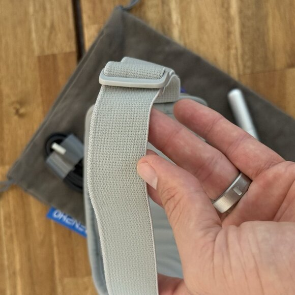 RENPHO Eyeris 1 Eye Face Massager w/ Heat Sleep Mask Migraine Relief Bluetooth + - Picture 14 of 16